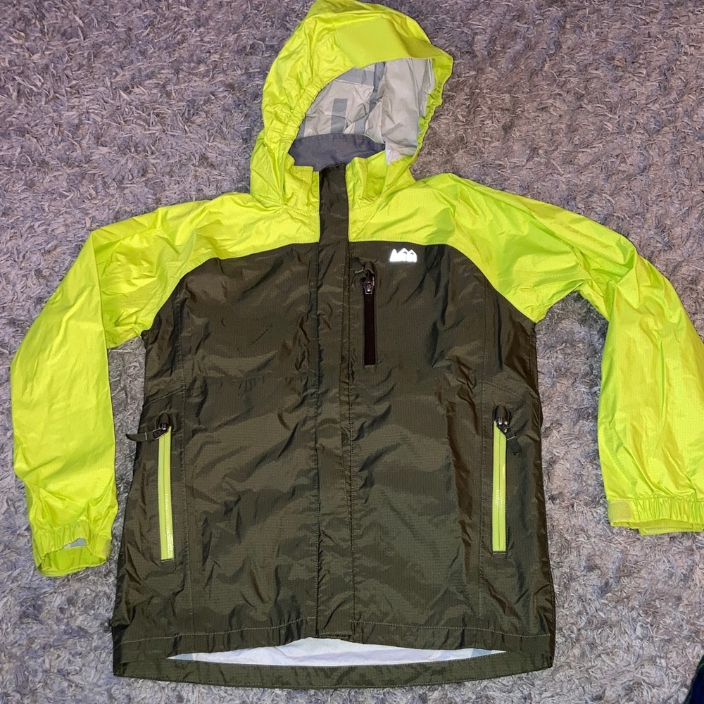 Kids Green neon Yellow Hooded Jacket REI boys med 10/12 wind water proof jacket